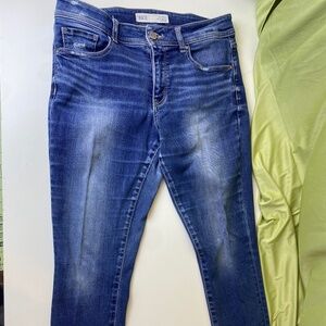 BKE Gabby Skinny Jeans Womens Size 28 Distressed Stretch Medium Wash Denim